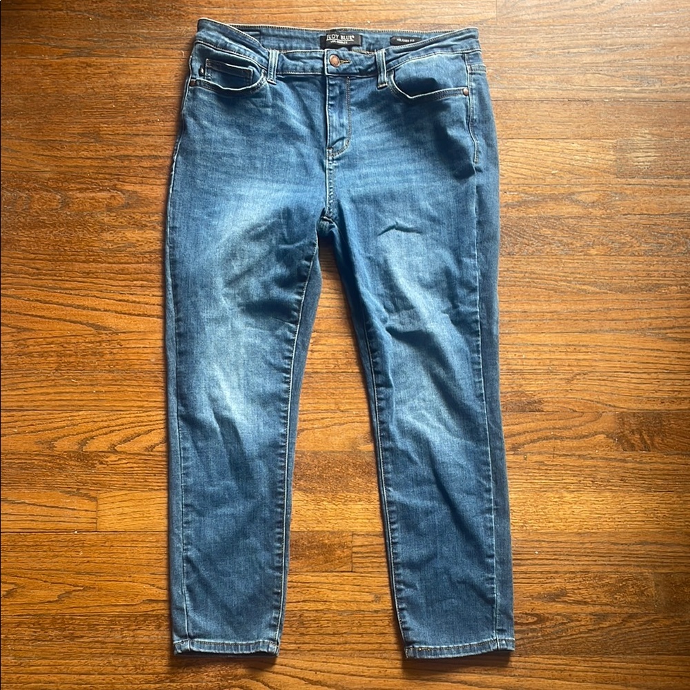 Judy Blue Relaxed Fit Jeans